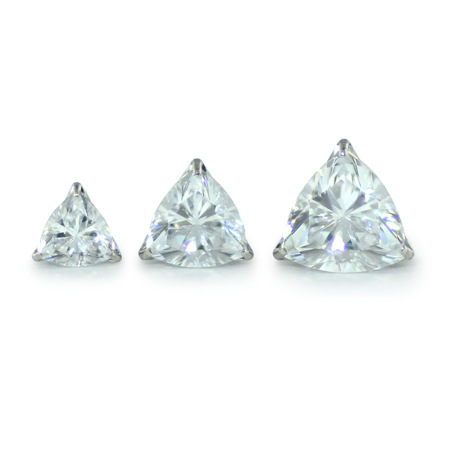 Trillion-Cut Prong Gem